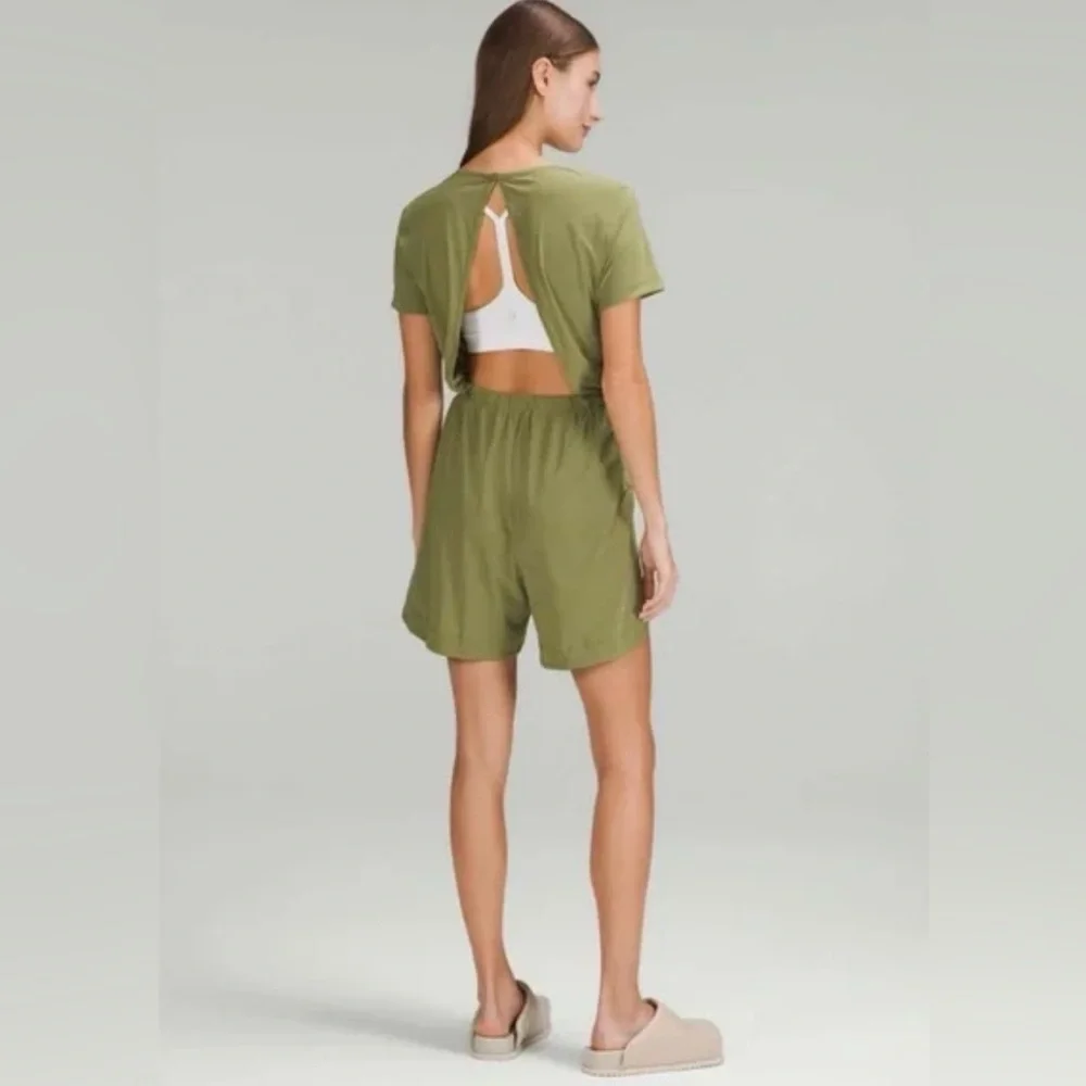 Lululemon Lightweight High-Neck Romper Bronze Green size‎ 4